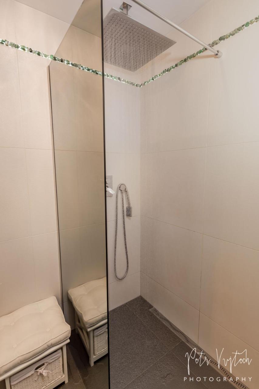 Apartman Na Lipne Frymburk Ngoại thất bức ảnh